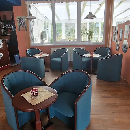 מלון Mecklenburger Muehle Garni 3*